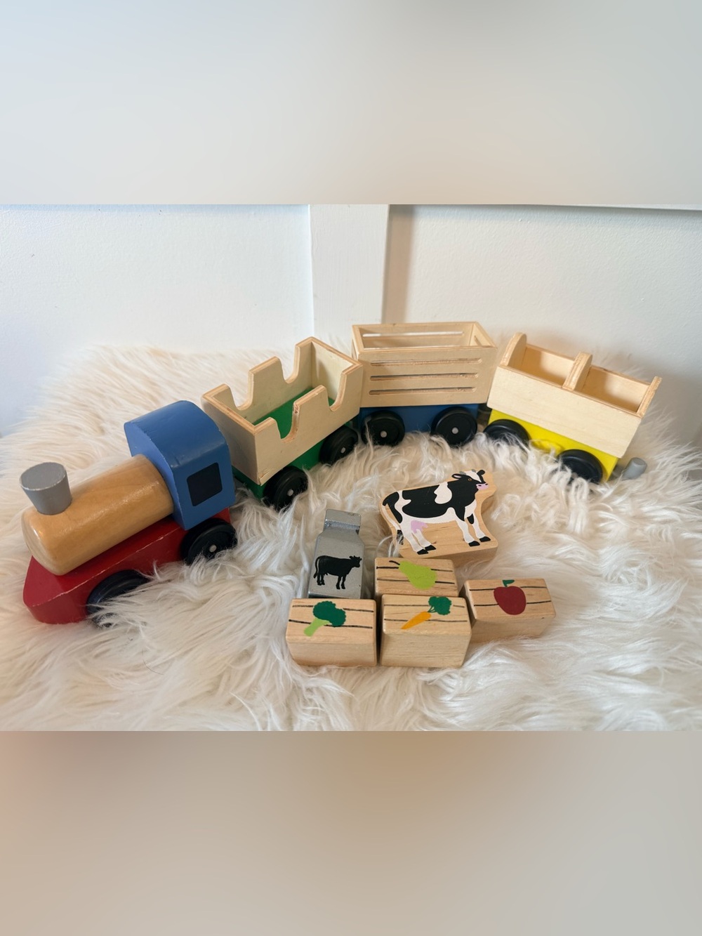 💫2/$25 • Melissa & Doug Wooden Farm Train Set - Classic Wooden Toy